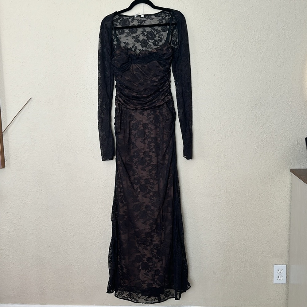 HOUSE OF CB 'Artemis' Black Lace Maxi Dress NWOT size M - Picture 5 of 9